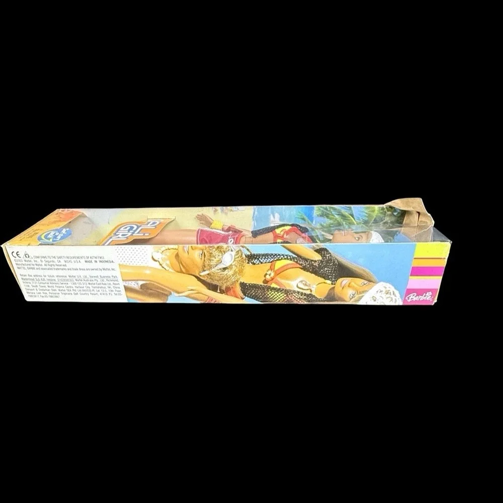 Mattel Barbie Cali Girl Doll With Surf Story C6461 2003 NRFB - READ